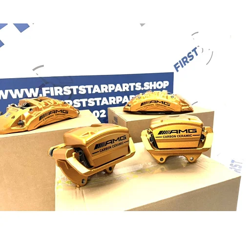 C63 E63 CLS63 GT63 S63 AMG Keramische Rem Set REMKLAUWEN A1974210798 / A1974212498 / A2224215598 / A2224215698 ORIGINEEL MERCEDES BREMBO KLAUWEN / REMTANG / BLOKKEN COMPLEET