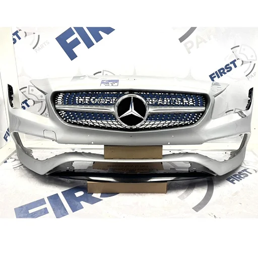 C117 X117 AMG BUMPER CLA Facelift AMG Voorbumper W117 A1178856700 diamand gril Origineel Mercedes 2013-2019 wit zwart grijs