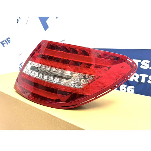 W204 C63 AMG ACHTERLICHT RECHTS A2048202764 FACELIFT LED ORIGINEEL Mercedes 2007-2014 C63 AMG RECHTER LAMP ACHTER A 204 820 27 64 RÜCKLICHT MOPF