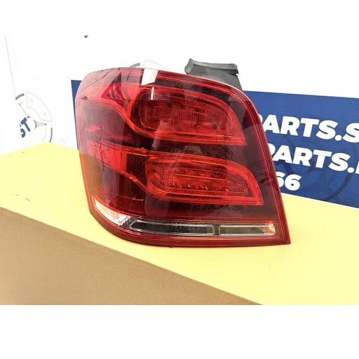 X204 GLK FACELIFT LED Achterlicht LINKS A2049060157 Mercedes GLK klasse 2008-2015 MOPF X204 W204 A 204 906 01 57