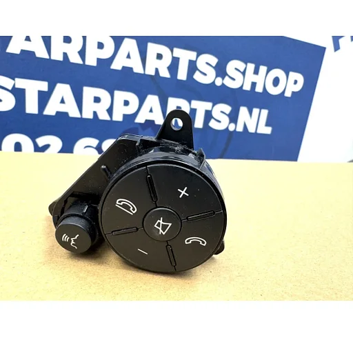Mercedes STUUR KNOPPEN SET W204 W212 W169 W245 W209 W219 W463 X204 W164 W221 W251 W447 W906 W639 A2048210051 A2048210151 STUUR KNOP L/R BEDIENING diverse opties C63 E63 G63 S63 AMG STUURWIEL BUTTONS