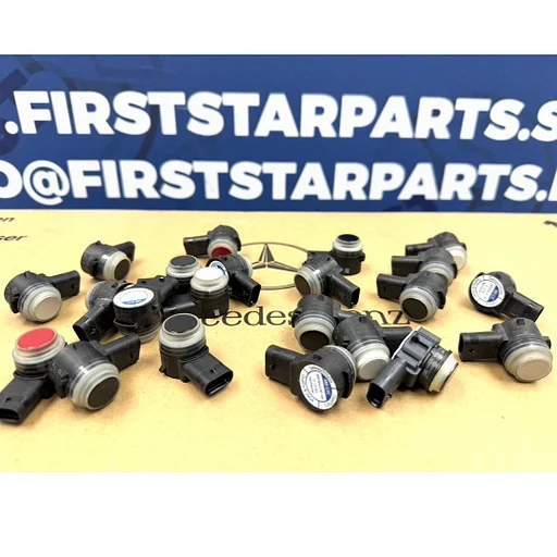 Mercedes PDC Sensor W176 W177 W246 W247 W205 W206 W117 W118 W213 W214 W156 H247 W253 W254 W232 W236 W190 W290 W463 W447 W166 W166 W906 W907 A B C E CLA GLA G GLC GT GLE S V KLASSE PARKEER SENSOR origineel Meecedes / AMG 45 63 A0009059300