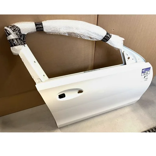 A2067206200 W206 S206 C KLASSE DEUR PORTIER ZWART WIT GRIJS RECHTSVOOR Mercedes C Klasse 2021-2026 ORIGINEEL RECHTS VOOR TUR DOOR