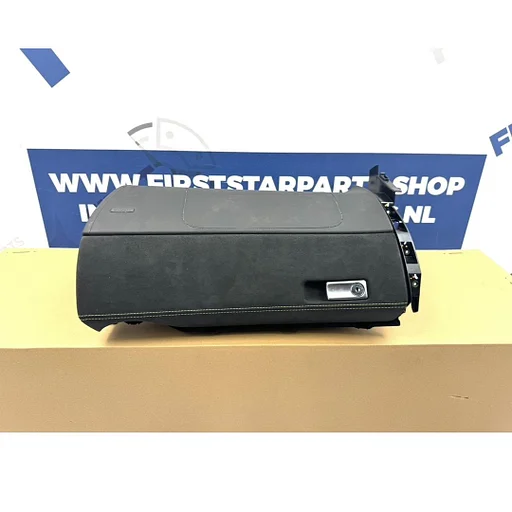 W190 AMG GT dashboard kastje A1906801887 Mercedes GT 2 DEUR GELE STIK ALCANTARA GTC GTS GTR handschoenenkastje 2016-2024 zwart / geel GT63 C190 R190 AMG