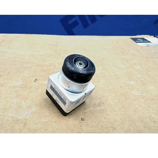A0009055912 360 CAMERA VOORZIJDE W177 W247 W118 W205 W206 H247 X247 W213 W214 W253 W254 W166 W167 X167 W463 W464 W222 W223 W290 W447 W907 2016-2025 origineel Mercedes FRONT CAM A 000 905 59 12 / SPIEGEL CAMERA