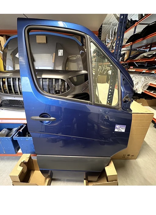 W906 SPRINTER DEUR RECHTS VOOR COMPLEET PORTIER RECHTSVOOR A9067200105 Mercedes SPRINTER 906 PORTIER RECHTS VOOR 2006-2020 RECHTER DEUR 906 WIT ZWART GRIJS GEEL ROOD BLAUW ETC