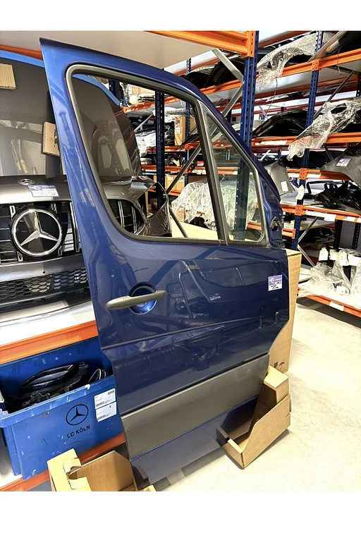 W906 SPRINTER DEUR RECHTS VOOR COMPLEET PORTIER RECHTSVOOR A9067200105 Mercedes SPRINTER 906 PORTIER RECHTS VOOR 2006-2020 RECHTER DEUR 906 WIT ZWART GRIJS GEEL ROOD BLAUW ETC