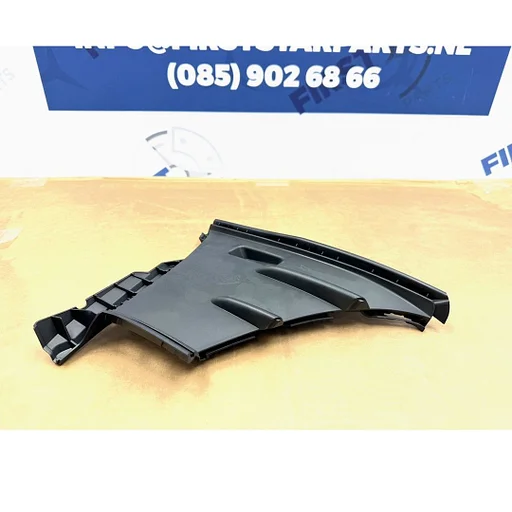 W177 A KLASSE AMG BUMPER ROOSTER VOORBUMPER LINKS OF RECHTS A1778853903 ROOSTER origineel Mercedes 2018-2023 PRE-Facelift AKLASSE A 177 885 39 03