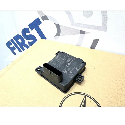 A0009006447 RADARSENSOR Mercedes W206 W290 W214 W254 W167 W257 W223 W447 W293 W297 W907 RADAR SENSOR A 000 900 64 47 AFSTAND RADAR MODULE