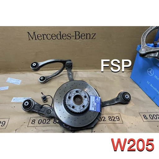 W205 COMPLEET FUSEE  + DRAAGARMEN RECHTS Mercedes C Klasse 2014-2020 origineel C205 A205 S205 ophanging
