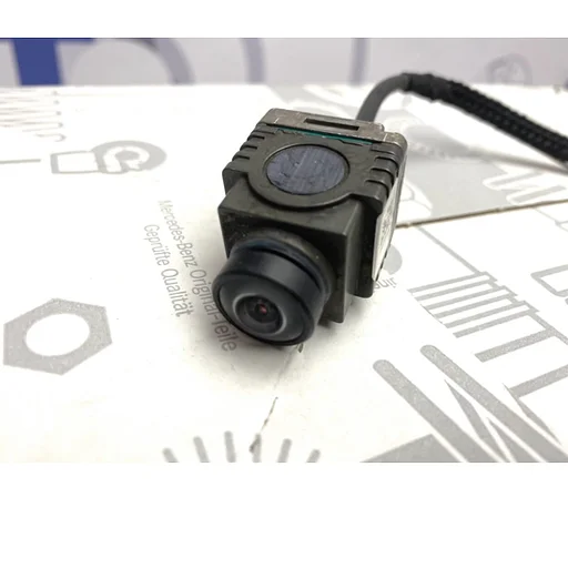A0009050906 CAMERA W205 W212 W207 W253 W166 W218 W253 C292 W463 W447 W907 W910 W217 W222 origine Mercedes