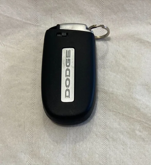 Dodge sleutel nieuw (origineel mopar)