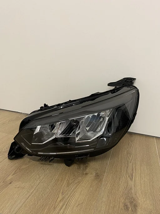 Peugeot 2008 II Full Led koplamp links