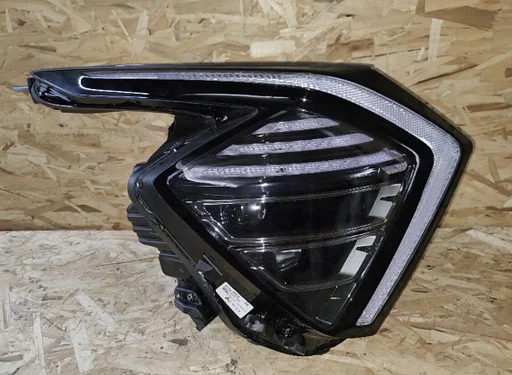 Kia Sportage V Koplamp rechts Full led 92102 R2100