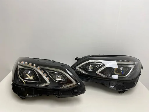 (VR) Mercedes W212 Facelift full led ILS koplamp links rechts