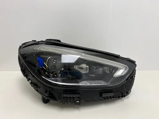 (VR) Mercedes W206 C Klasse Digital Led koplamp rechts
