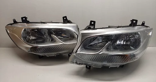 Mercedes Sprinter W910 907 koplamp links /rechts