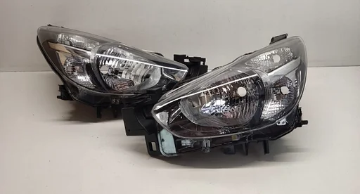 Mazda 2 koplamp links rechts