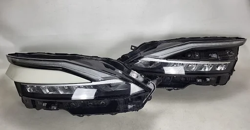 (J3) Nissan Qashqai J12 koplamp links rechts