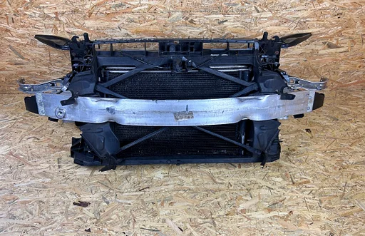 Audi TT 8S 1.8 TFSI voorfront koelerpakket radiateur