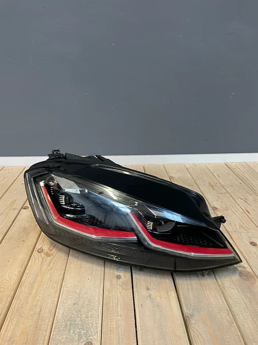 VW Volkswagen Golf 7.5 GTI facelift Full LED koplamp rechts