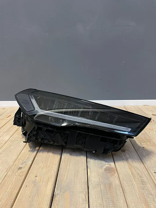 Lamborghini Urus Full LED koplamp rechts