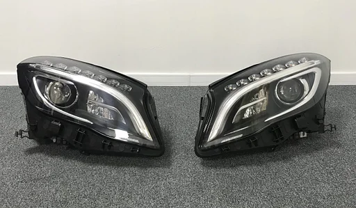 Mercedes GLA W156 Intelligent Light System koplamp koplampen links rechts