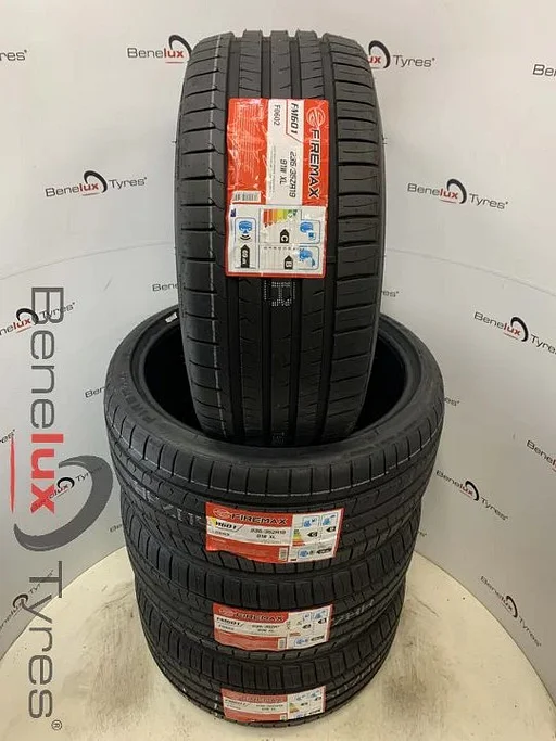 NIEUW 235/35ZR19 235/35R19 235/35/19 2353519 235/35 ZR19 R19