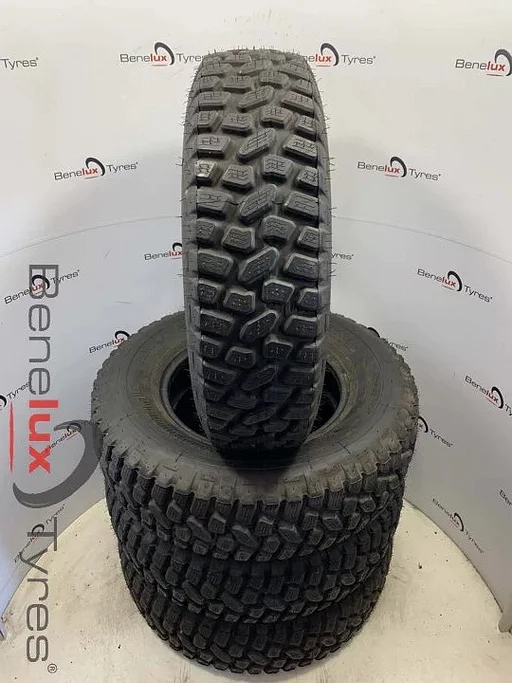 NIEUW 225/75R16c Continental LM90 LM-90 T9 TEX 225/75R16 225