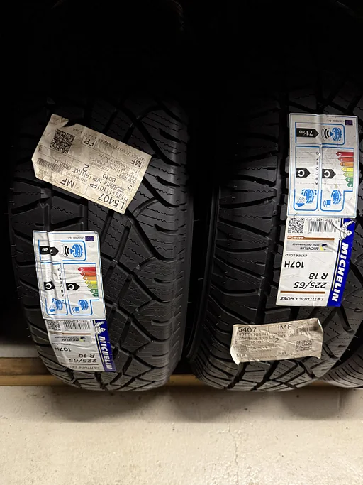 nieuw all-season 225/65R18 107H 225/65 R18 225/65/18 2256518