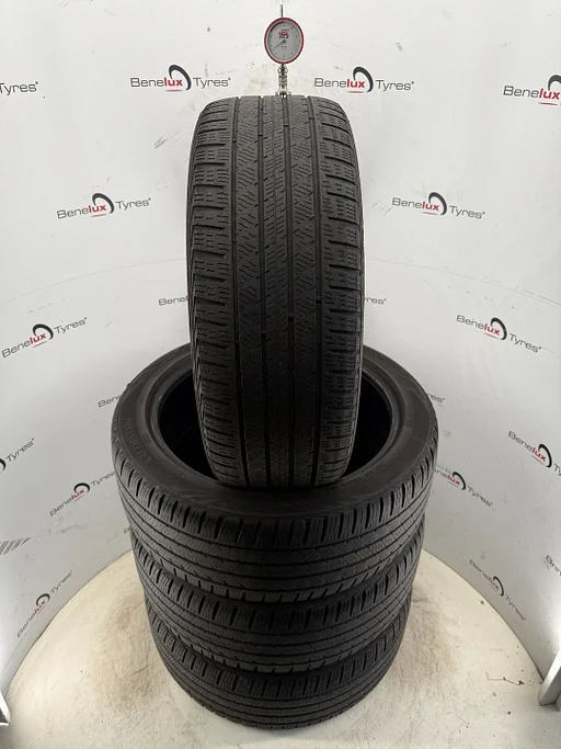 all-season 225/45R19 Vredestein 225/45/19 225/45 R19 2254519