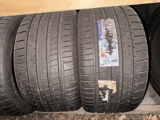 nieuw 285/40ZR19 285/40R19 285/40 ZR19 R19 285/40/19 2854019