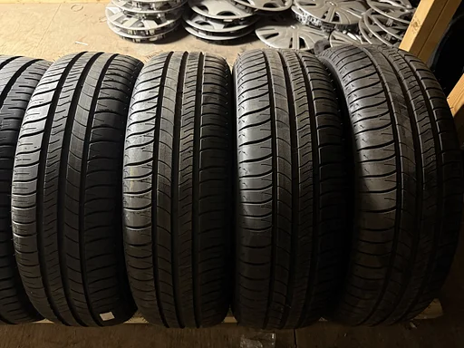 nieuw 195/65R16 92V Michelin 195/65 R16 195/65/16 1956516