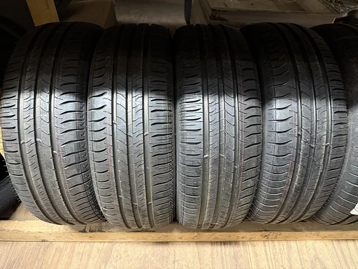 nieuw 195/60R16 89V Michelin 195/60 R16 195/60/16 1956016