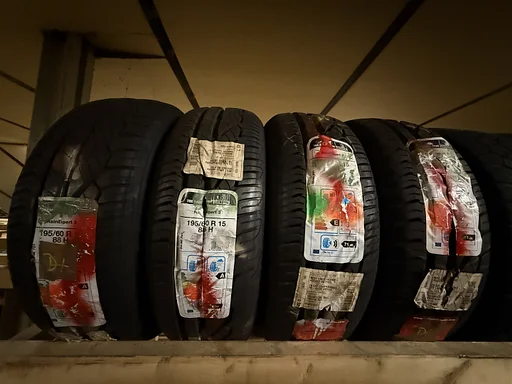 nieuw 195/60R15 88H Uniroyal 195/60 R15 195/60/15 1956015