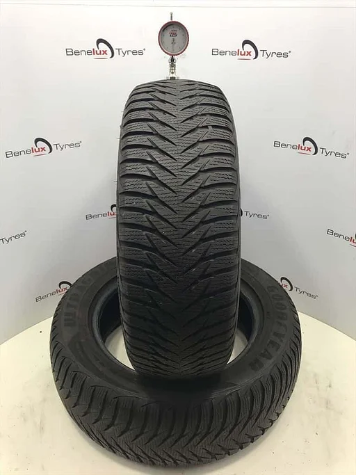 winter 205/60R16 92H Goodyear UltraGrip 205/60 R16 205/60/16