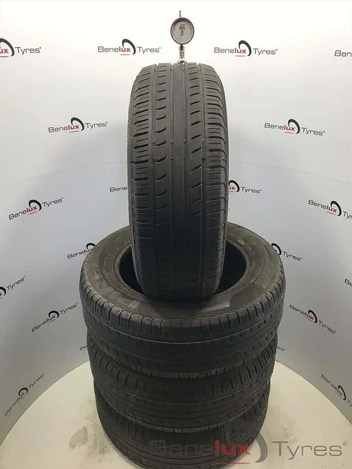 2 of 4 215/60R16 99H Pirelli P6 215/60 R16 215/60/16
