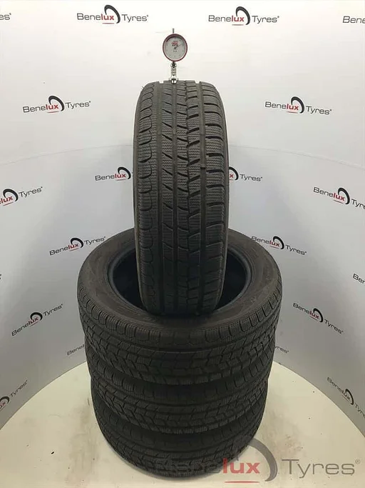 zgan 195/55R16 87T Roadstone Eurovis Al 195/55 R16 195/55/16