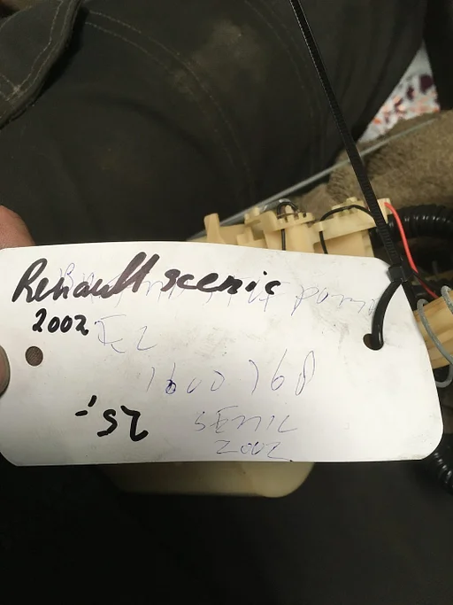 Renault scenic 2002 brandstofpomp