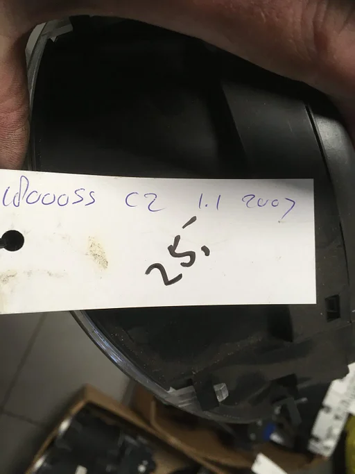 Citroen C2 1.1 2007 km tellerklok