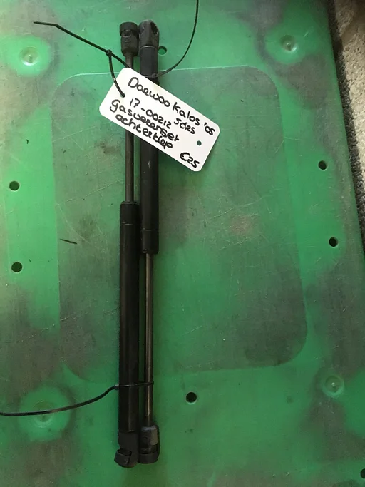Daewoo kalos 2005 gasverenset achterklep