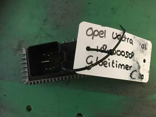 Opel Vectra 2001 Gloeitimer