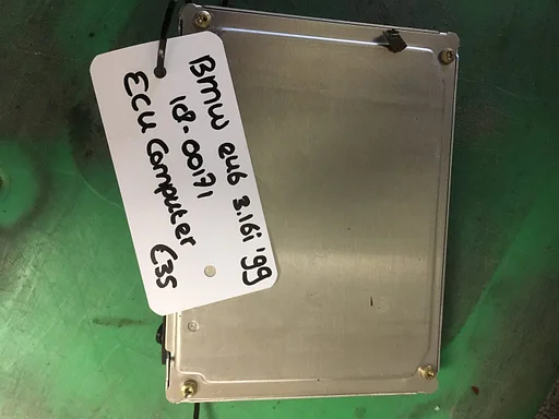 BMW E46 316i  1999 ECU