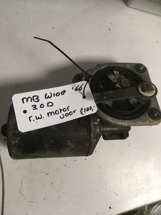 Mercedes w108 1966 Ruitenwissermotor voor