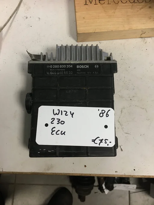 Mercedes w124 1986 230 ECU