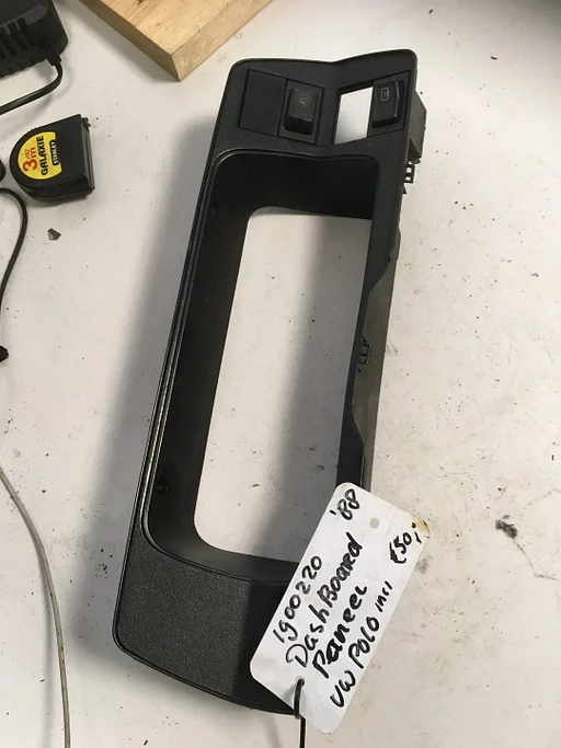 Vw Polo 1988 dasboard frame rond tellerklok