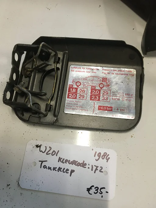 Mercedes w201 / 190 1983 Tankklep kleurcode: 172
