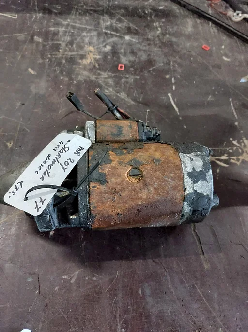 MB 207 bus 4 cil diesel startmotor '77