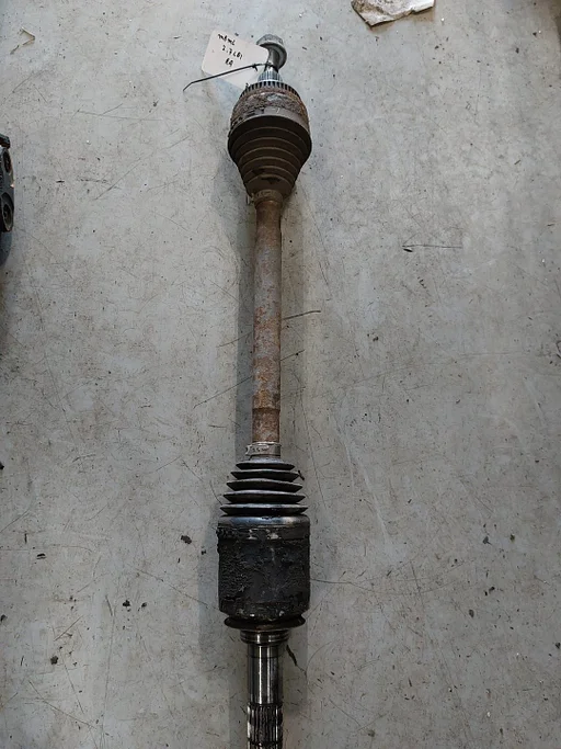 MB ML 2.7CDI aandrijfas RA '04