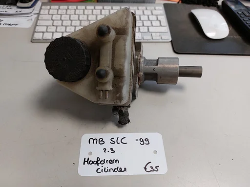 MB SLC 2.3B Hoofdremcilinder '99